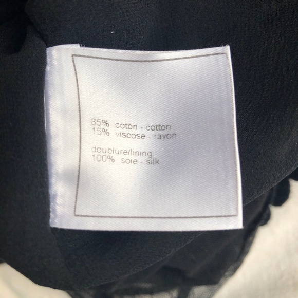 🔶FREE SHIP🔶CHANEL Pearl Button Top - Picture 12 of 15